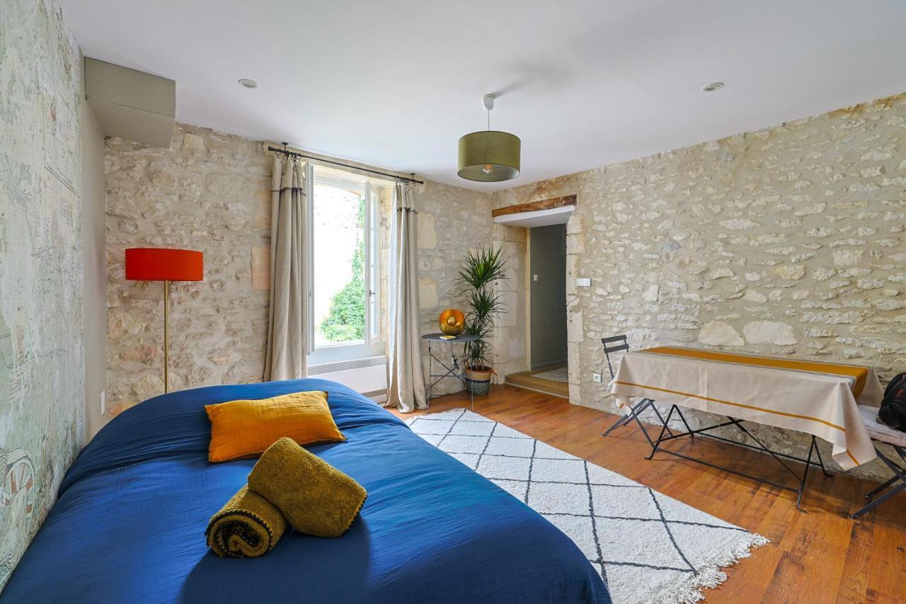 Apartamento Tour Du Palais #Terrasse #Vue Cognac Exterior foto