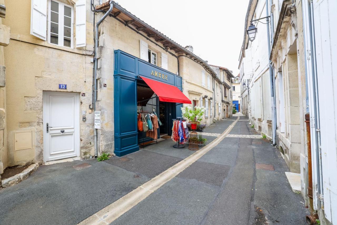Apartamento Tour Du Palais #Terrasse #Vue Cognac Exterior foto