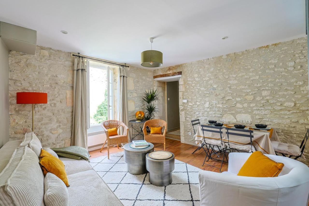 Apartamento Tour Du Palais #Terrasse #Vue Cognac Exterior foto